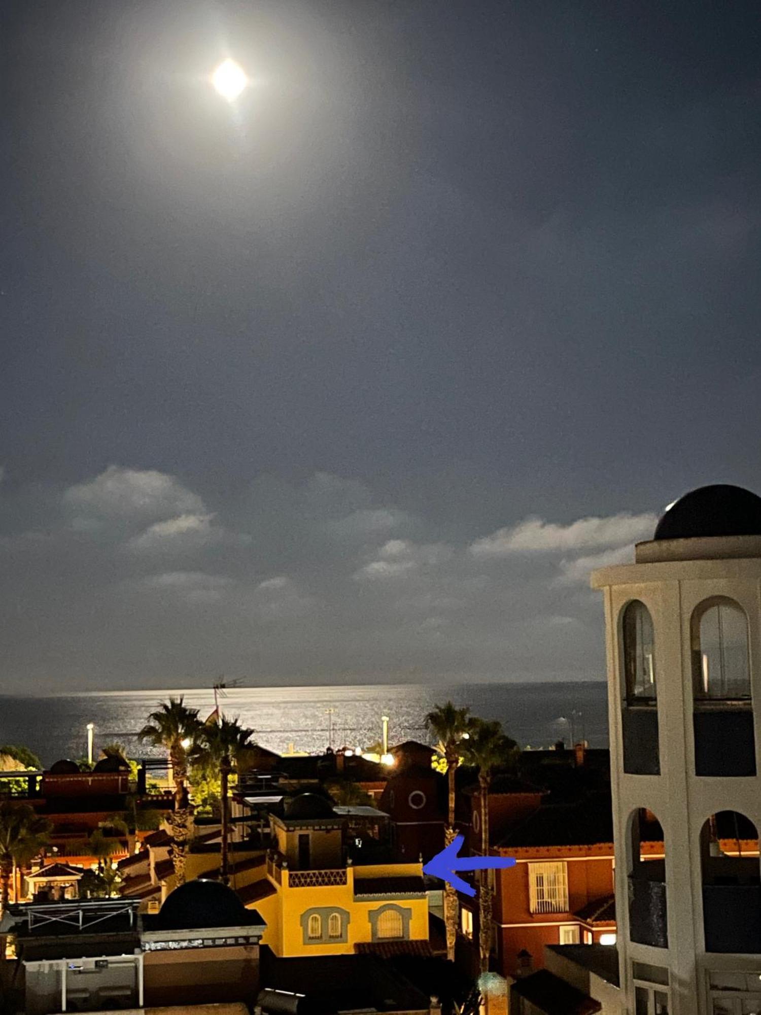 Villa Valentina - Renovated On Los Alamos Beach Torremolinos Dış mekan fotoğraf