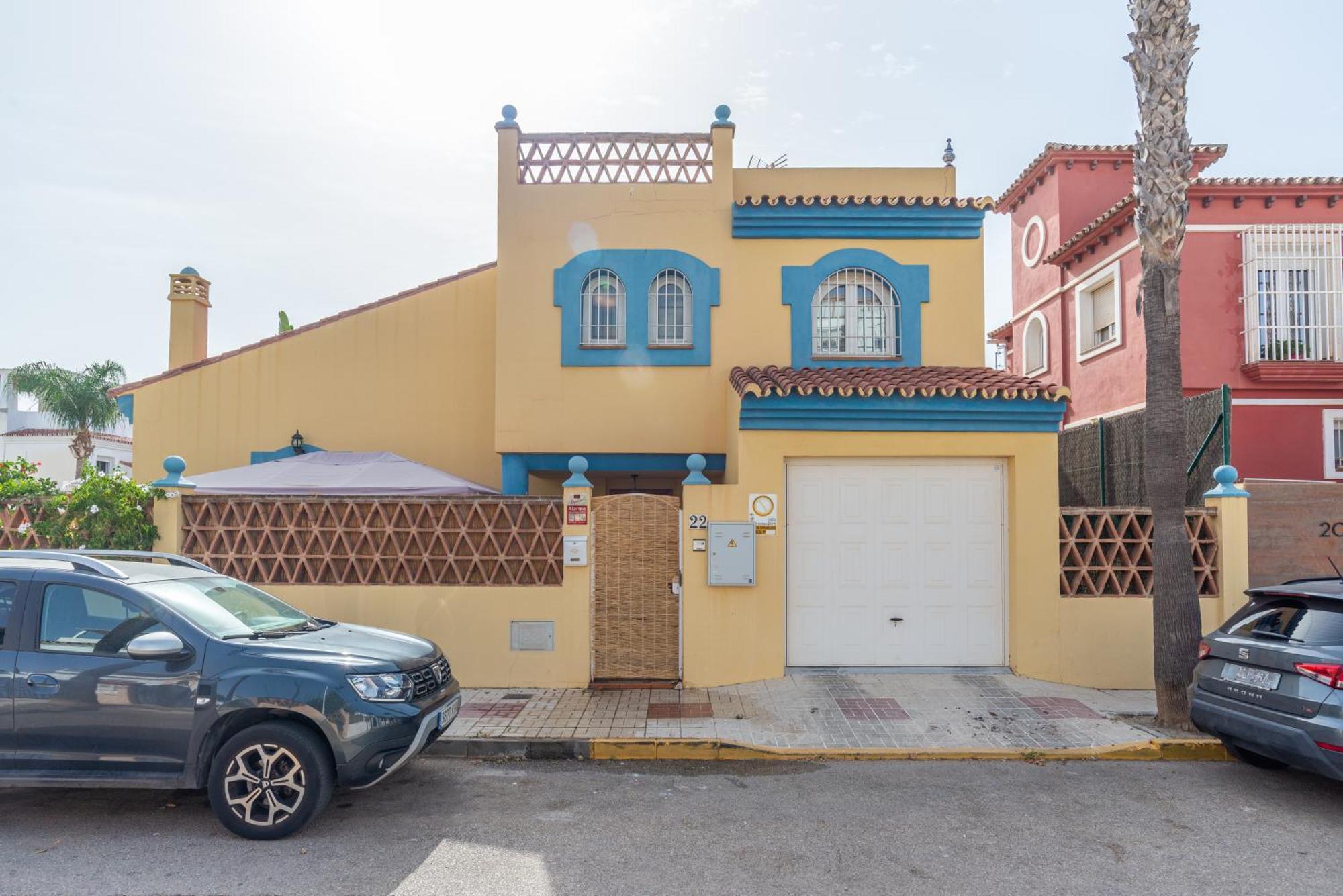 Villa Valentina - Renovated On Los Alamos Beach Torremolinos Dış mekan fotoğraf