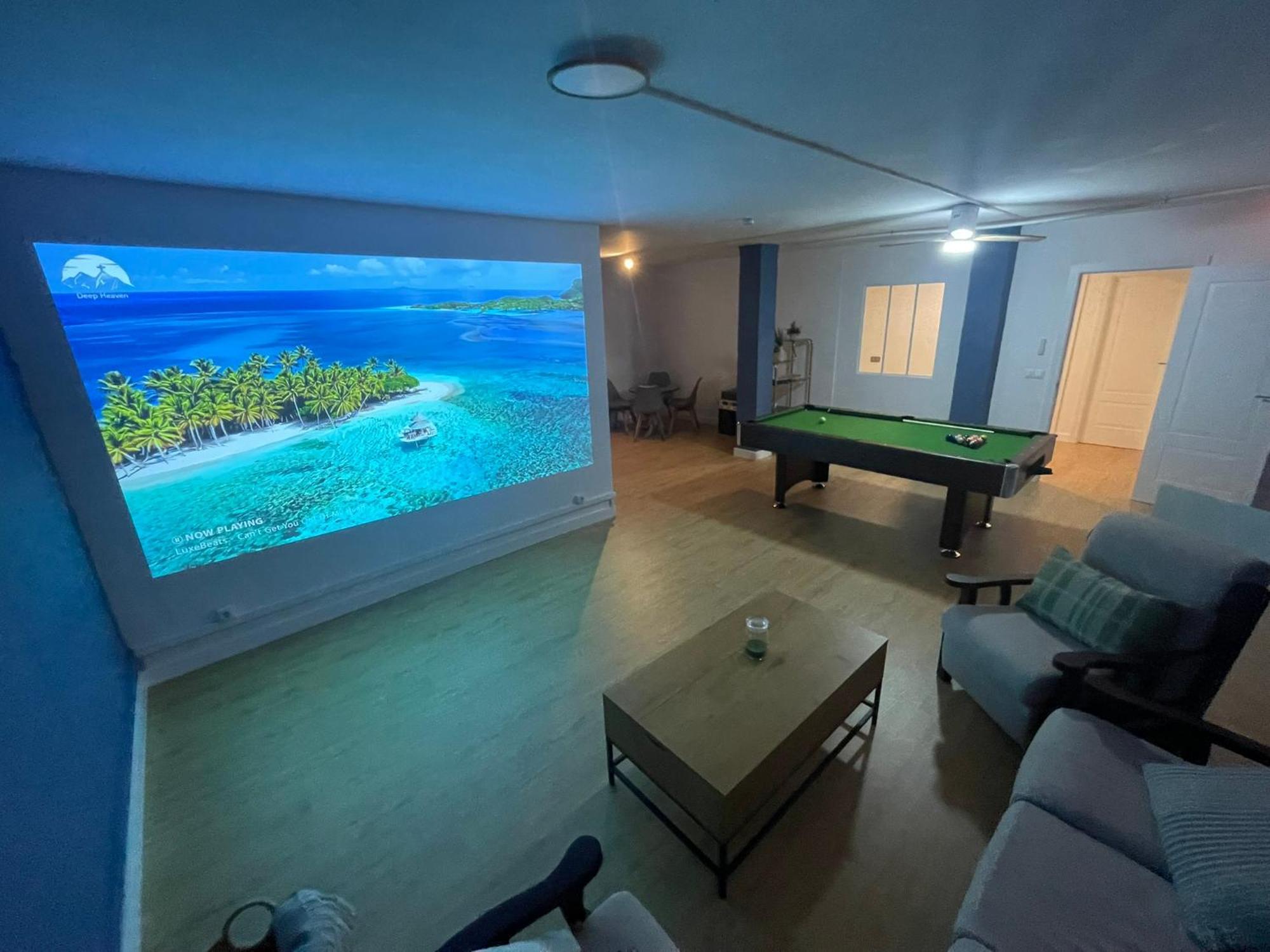 Villa Valentina - Renovated On Los Alamos Beach Torremolinos Dış mekan fotoğraf